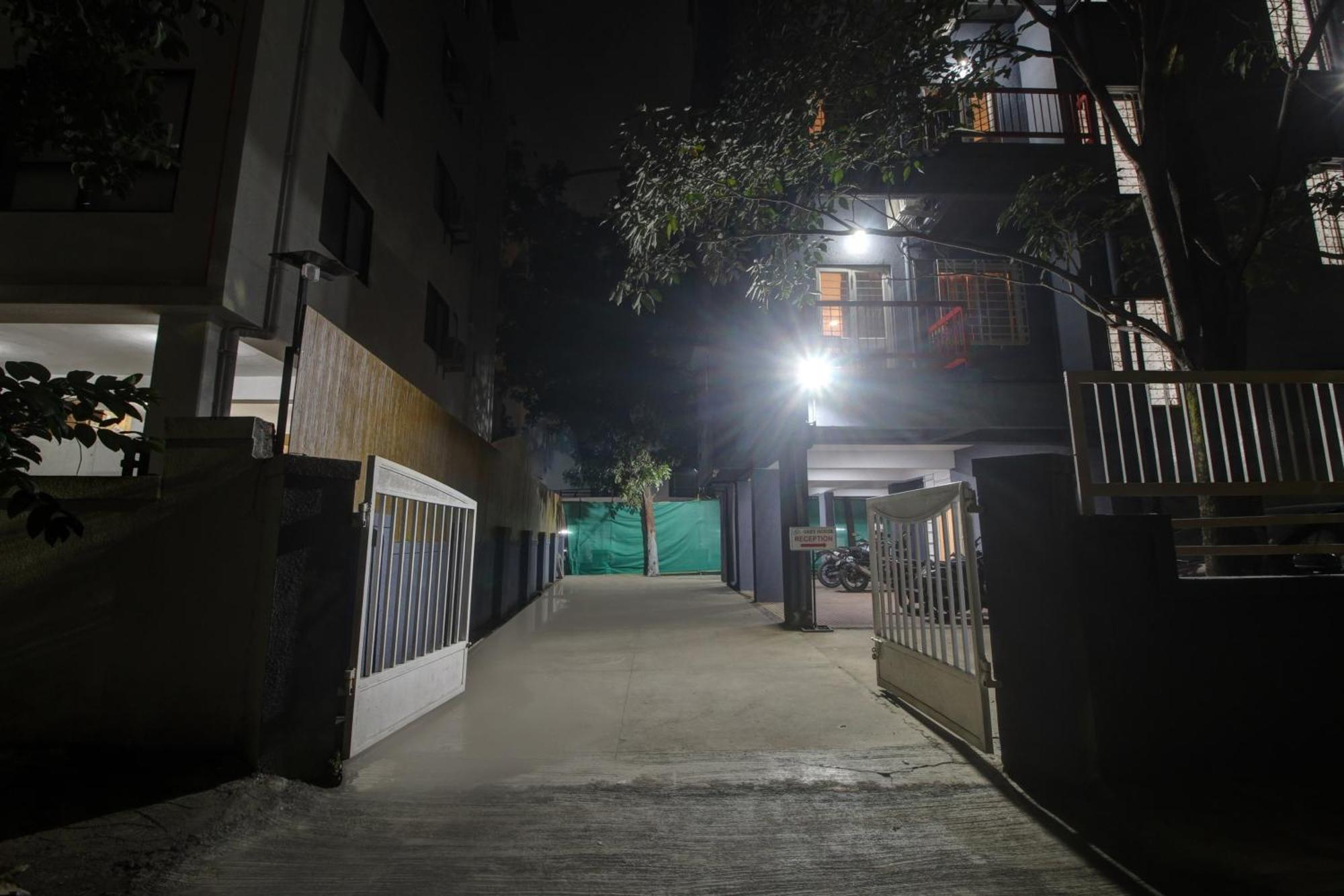 Super Collection O Grey House Hotel Poona Buitenkant foto