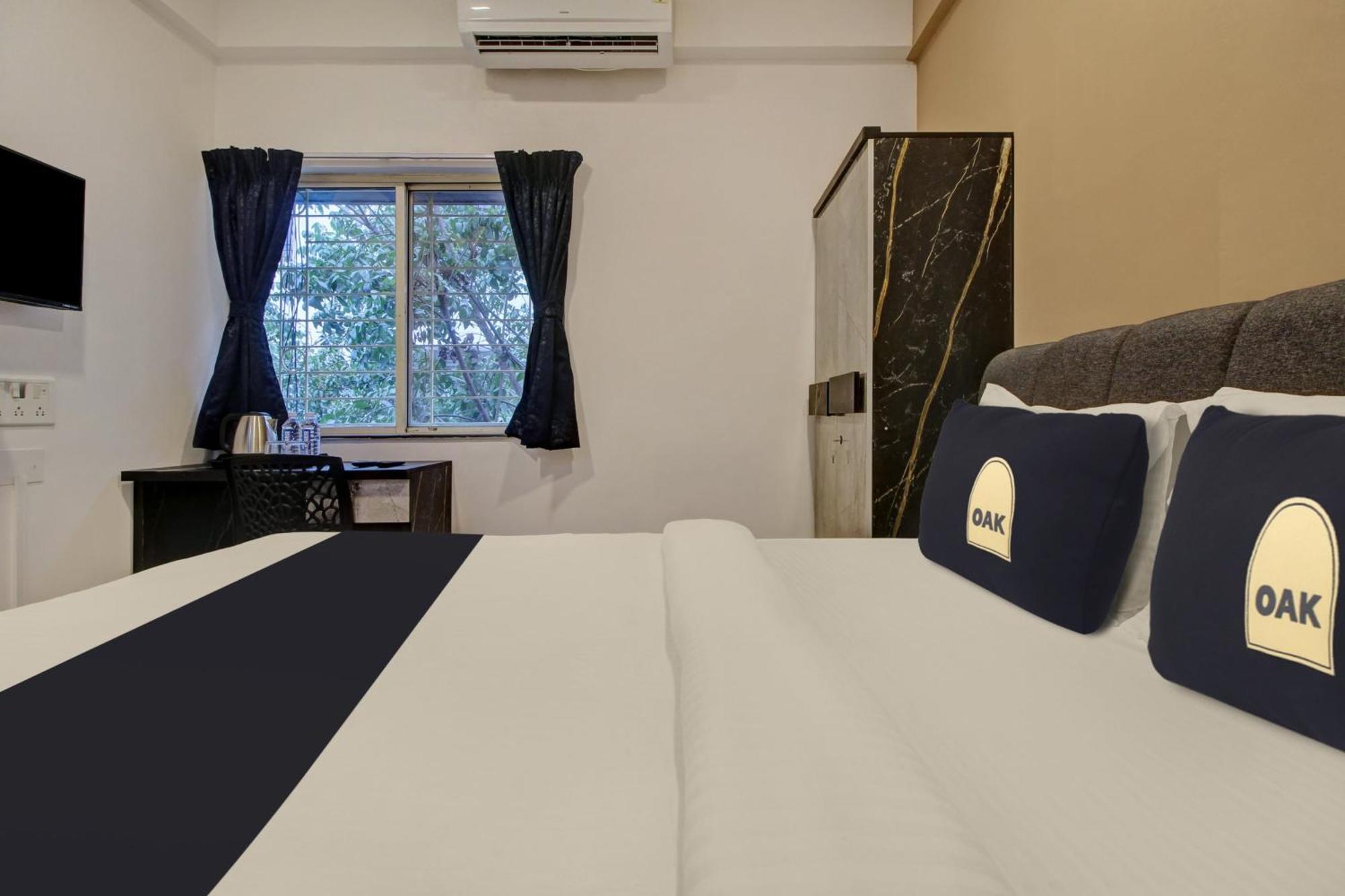Super Collection O Grey House Hotel Poona Buitenkant foto